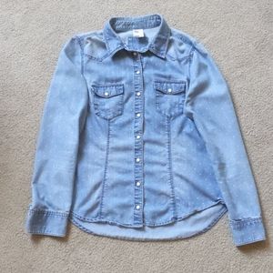 spotted denim shirt